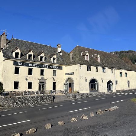 Gite-Auberge Du Pont De Lanau Neuveglise Luaran gambar