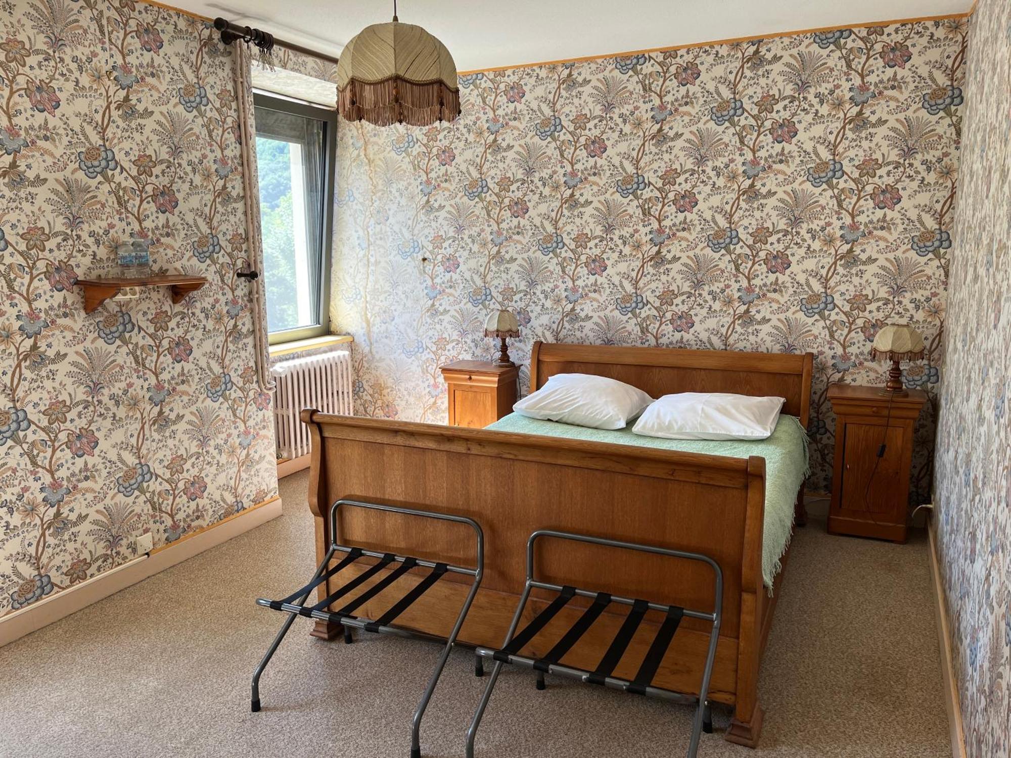 Gite-Auberge Du Pont De Lanau Neuveglise Luaran gambar